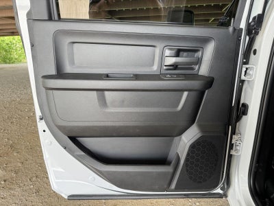 2026 RAM Ram 3500 Chassis Cab RAM 3500 TRADESMAN CREW CAB CHASSIS 4X4 60' CA