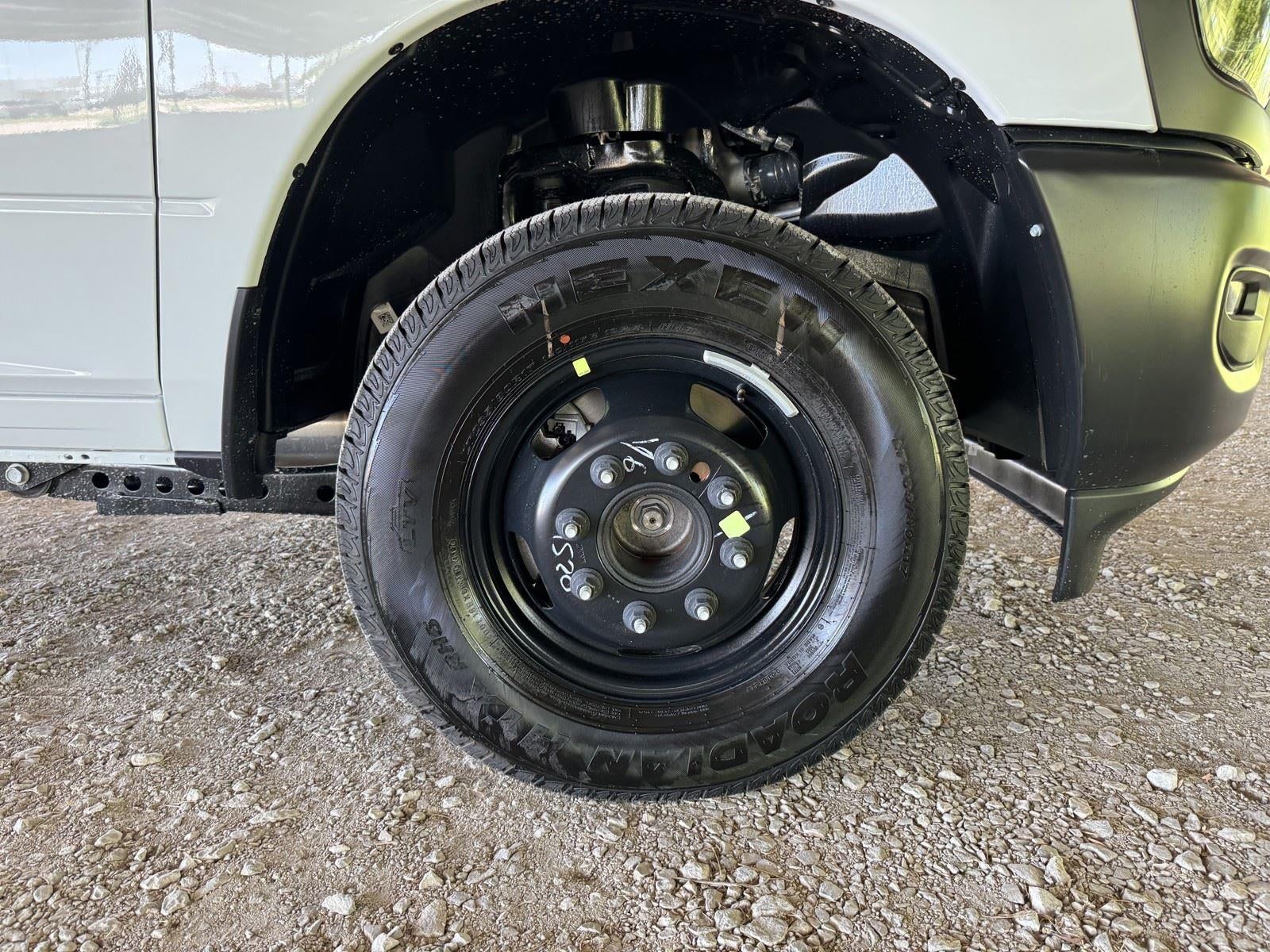 2026 RAM Ram 3500 Chassis Cab RAM 3500 TRADESMAN CREW CAB CHASSIS 4X4 60' CA