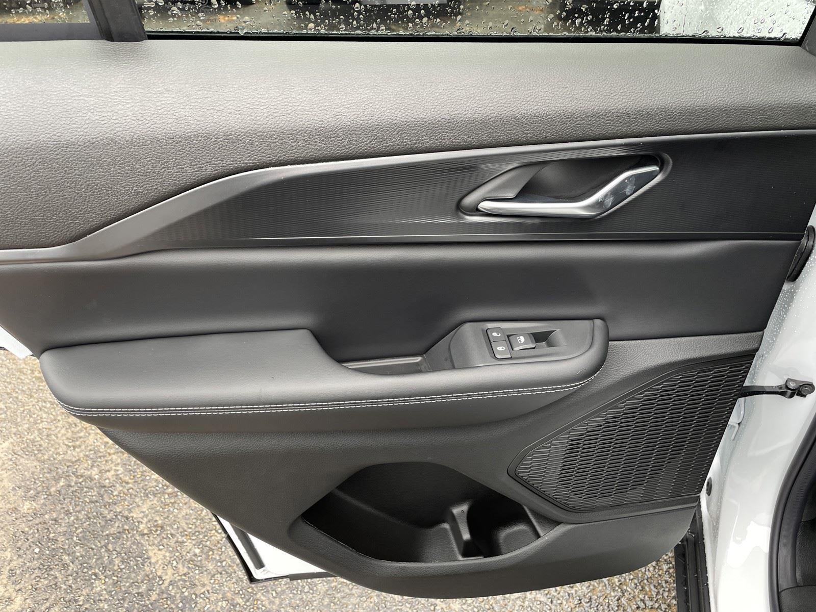 2025 Jeep Grand Cherokee GRAND CHEROKEE LAREDO X 4X2