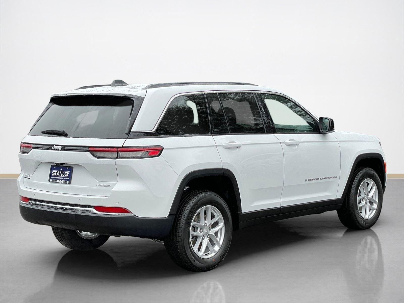 2025 Jeep Grand Cherokee GRAND CHEROKEE LAREDO X 4X2