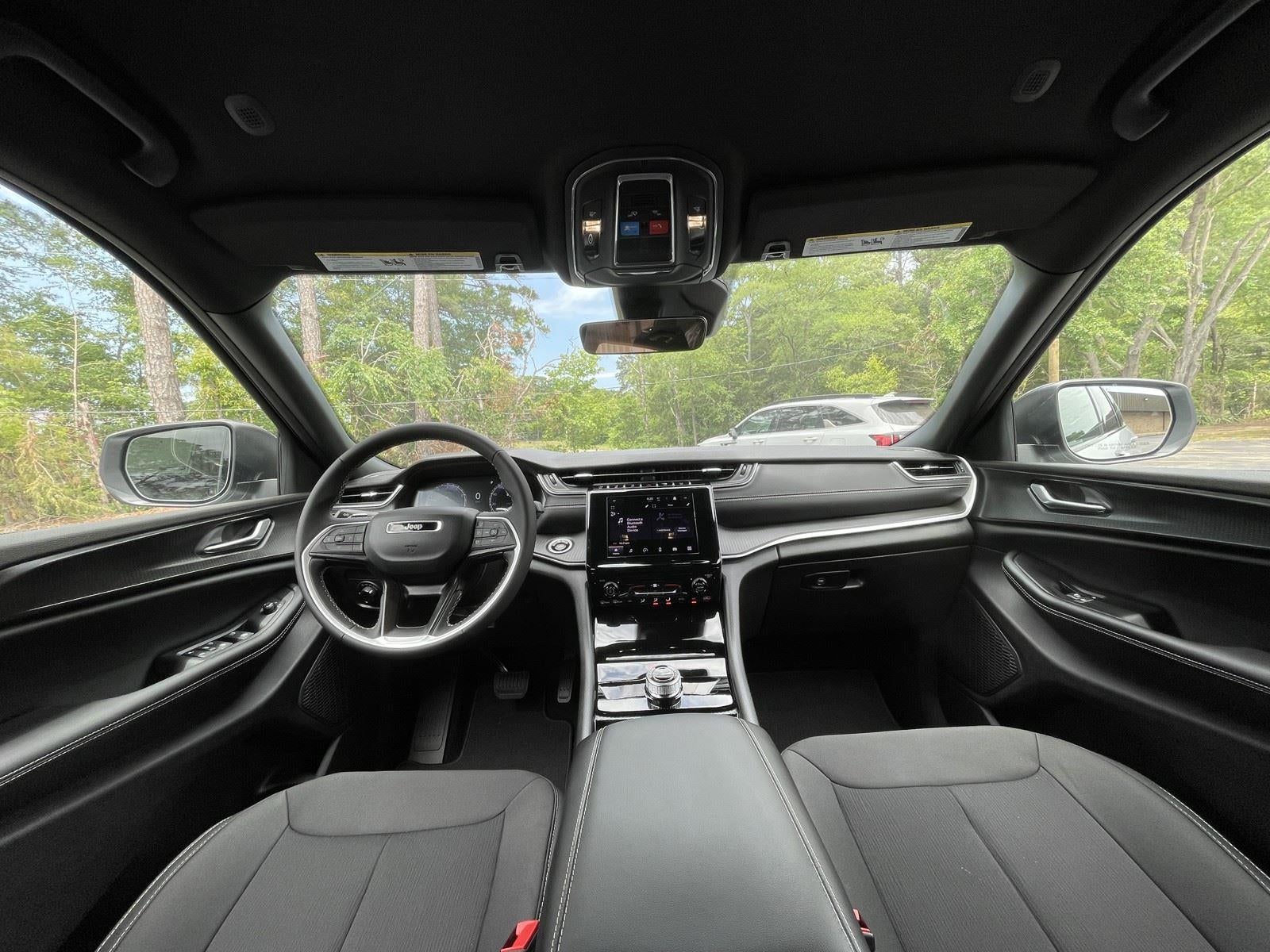 2026 Jeep Grand Cherokee GRAND CHEROKEE LAREDO 4X2