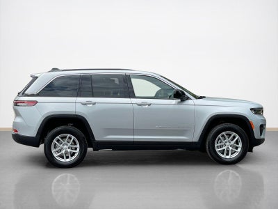 2026 Jeep Grand Cherokee GRAND CHEROKEE LAREDO 4X2