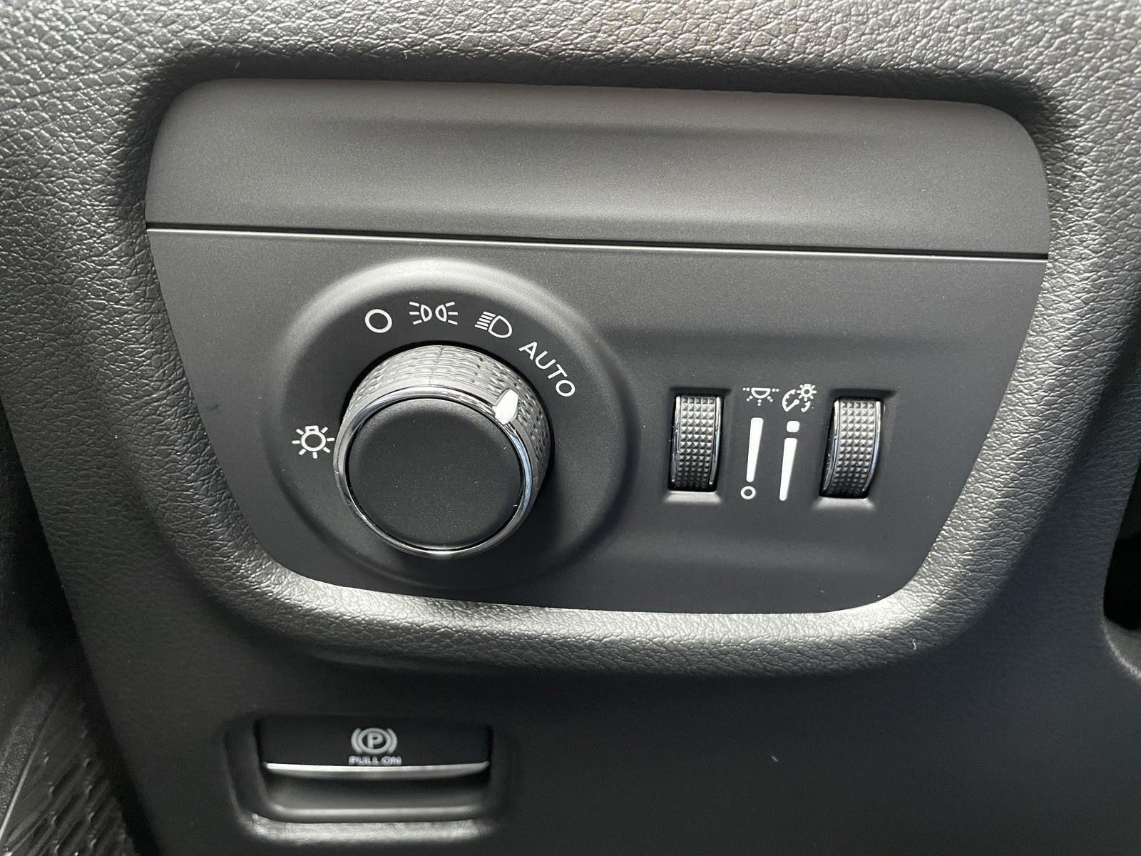 2025 Jeep Grand Cherokee GRAND CHEROKEE ALTITUDE X 4X2