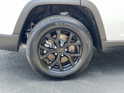 2026 Jeep Grand Cherokee GRAND CHEROKEE L LAREDO ALTITUDE 4X4