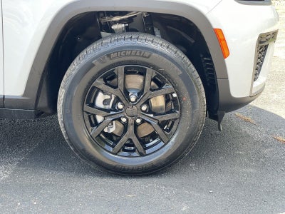 2026 Jeep Grand Cherokee GRAND CHEROKEE L LAREDO ALTITUDE 4X4