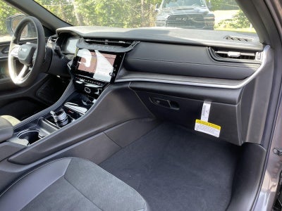 2026 Jeep Grand Cherokee GRAND CHEROKEE L LAREDO ALTITUDE 4X4