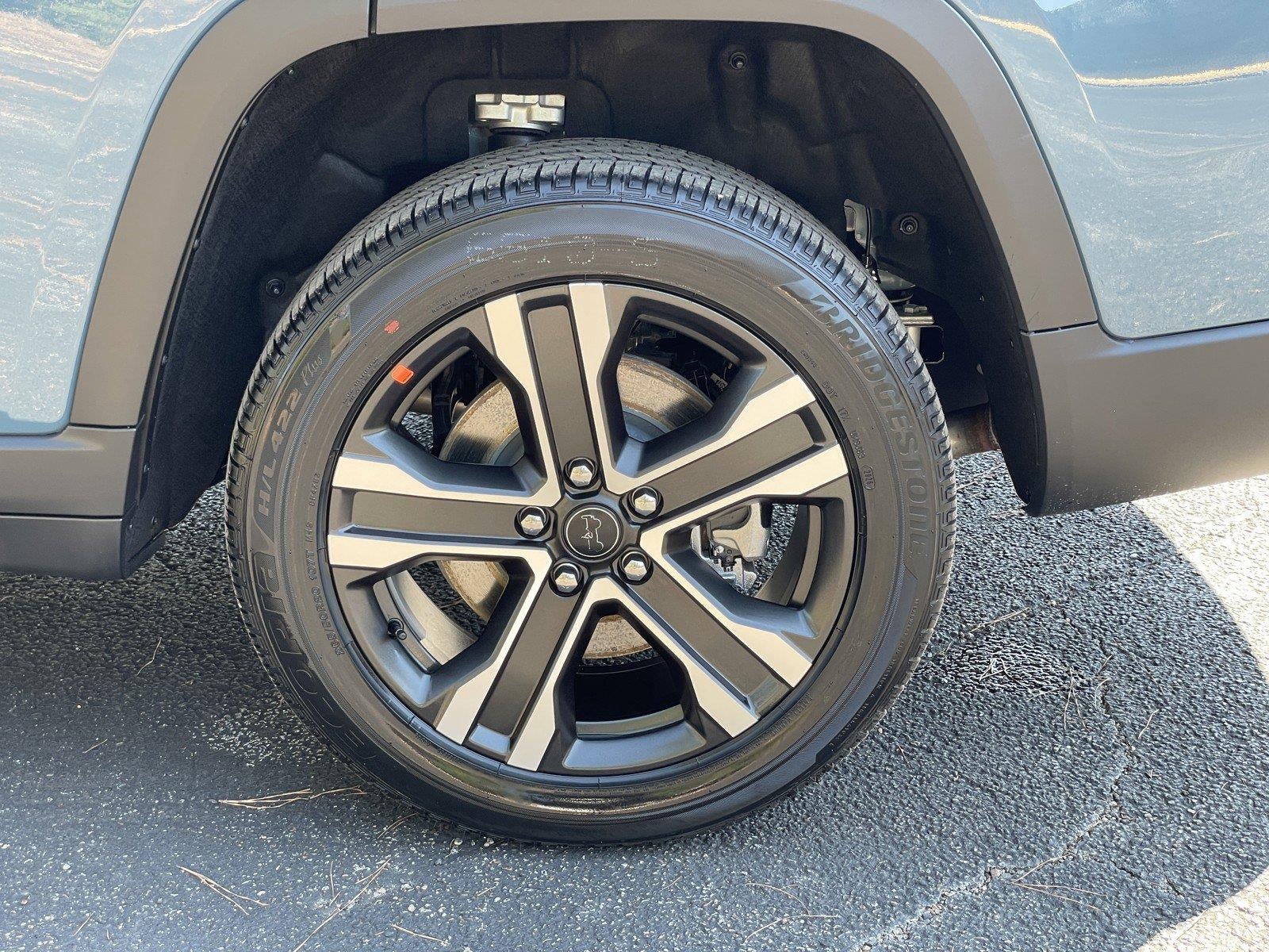 2027 Jeep Grand Cherokee GRAND CHEROKEE L LIMITED 4X4