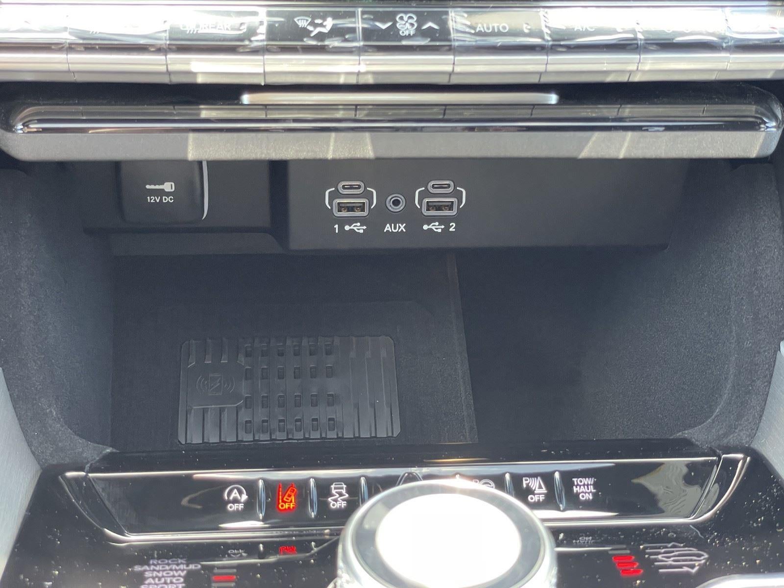 2026 Jeep Grand Wagoneer GRAND WAGONEER UPLAND 4X4