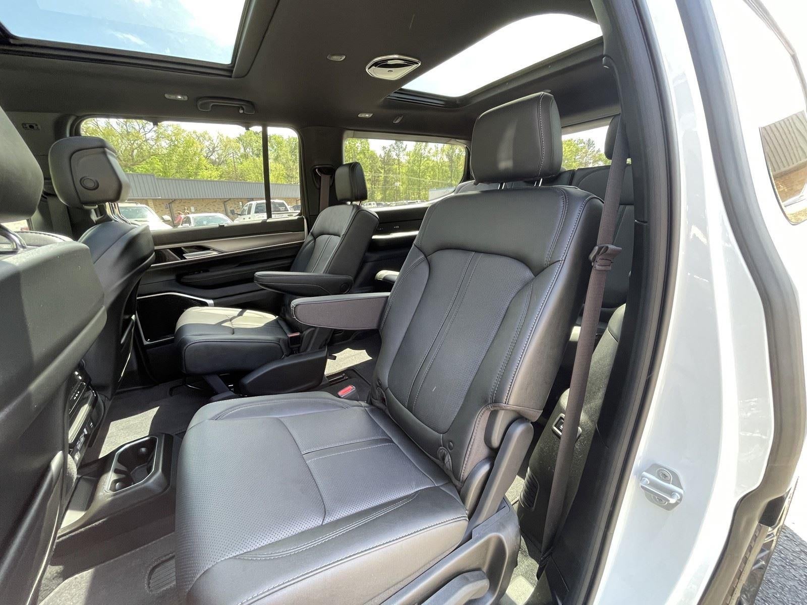 2026 Jeep Grand Wagoneer GRAND WAGONEER LIMITED RESERVE 4X4