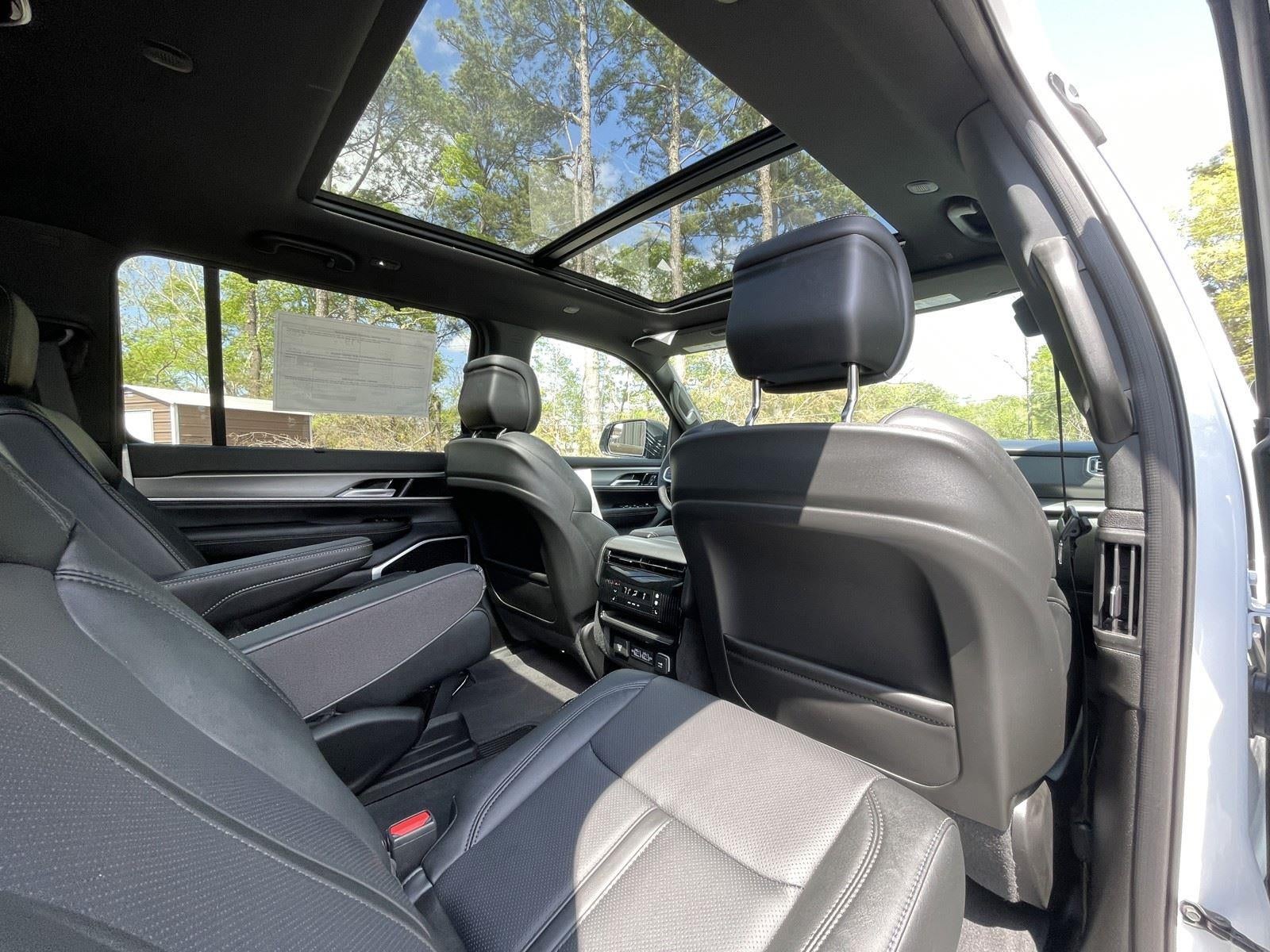 2026 Jeep Grand Wagoneer GRAND WAGONEER LIMITED RESERVE 4X4