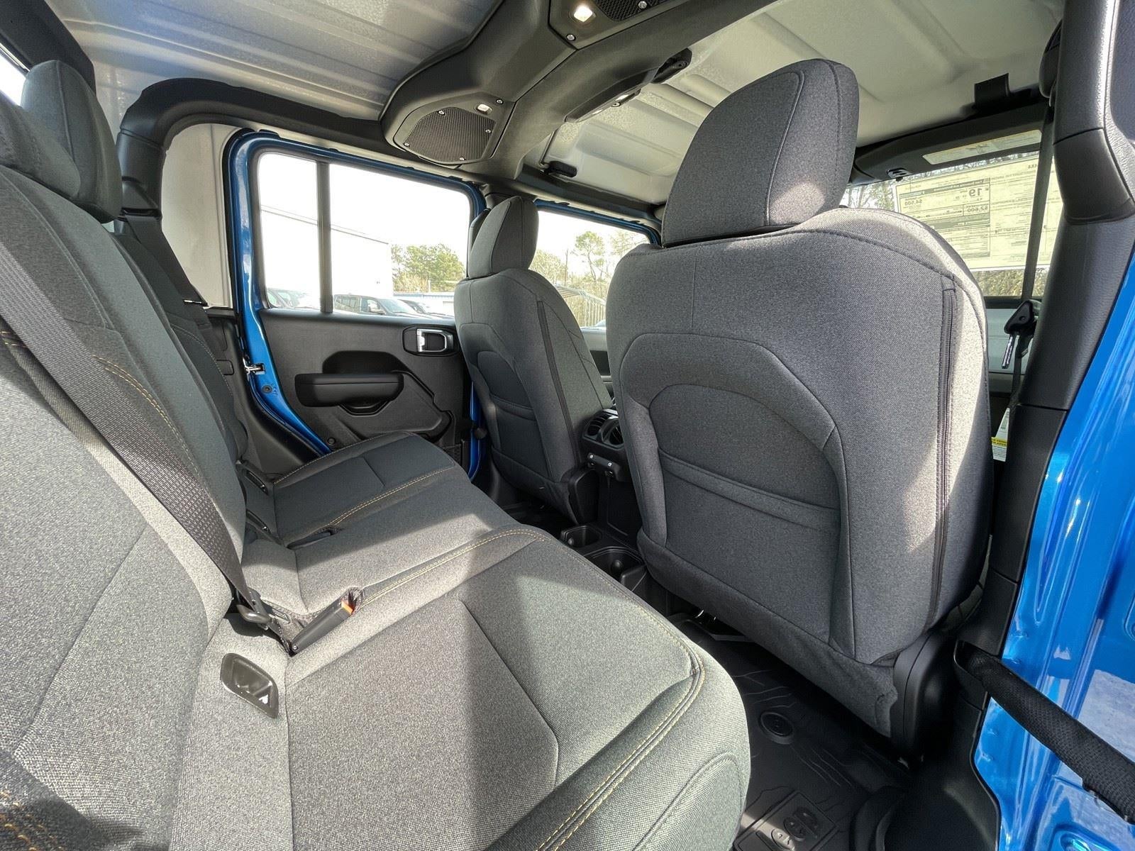 2026 Jeep Gladiator GLADIATOR SPORT 4X4