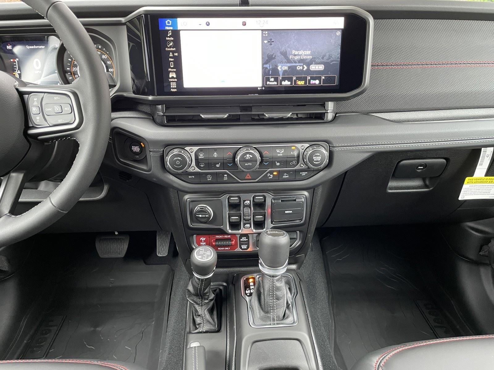 2026 Jeep Gladiator GLADIATOR RUBICON X 4X4