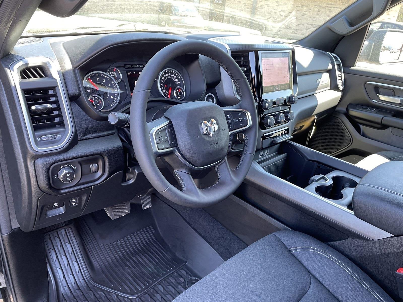 2026 RAM Ram 1500 RAM 1500 BIG HORN CREW CAB 4X2 5'7' BOX