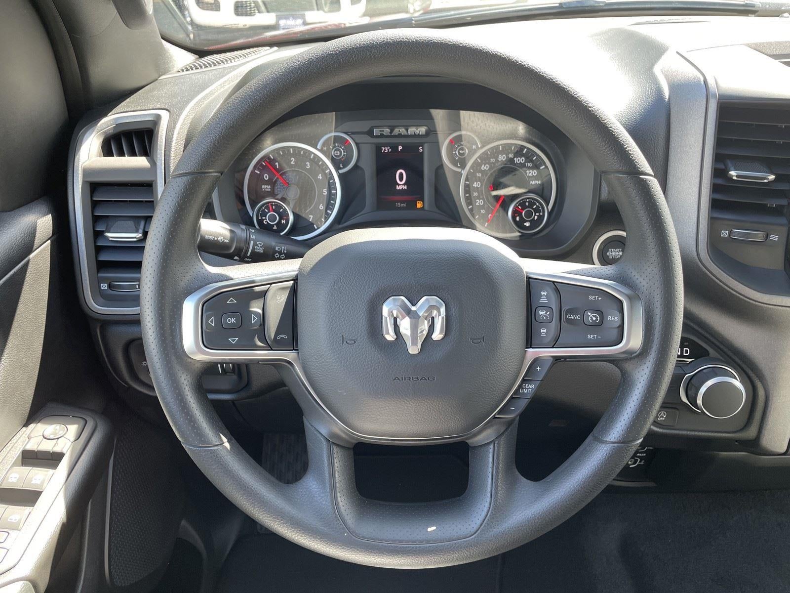 2025 RAM Ram 1500 RAM 1500 TRADESMAN CREW CAB 4X2 5'7' BOX