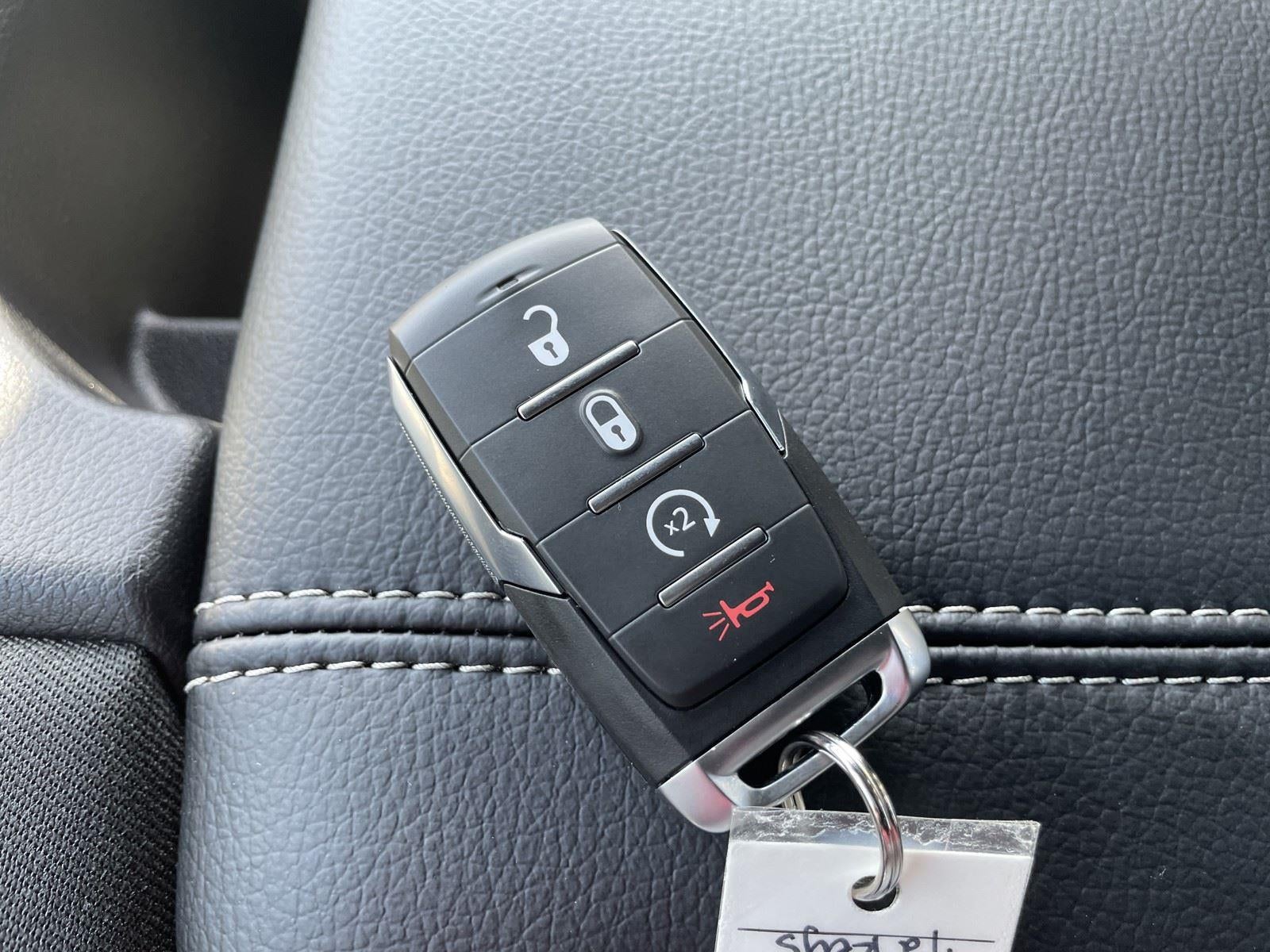 2025 RAM Ram 1500 RAM 1500 TRADESMAN CREW CAB 4X2 5'7' BOX