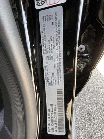 2025 RAM Ram 1500 RAM 1500 LONE STAR CREW CAB 4X4 5'7' BOX