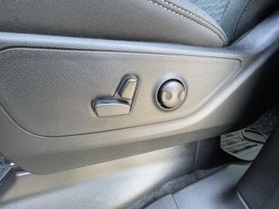 2025 RAM Ram 1500 RAM 1500 LONE STAR CREW CAB 4X4 5'7' BOX