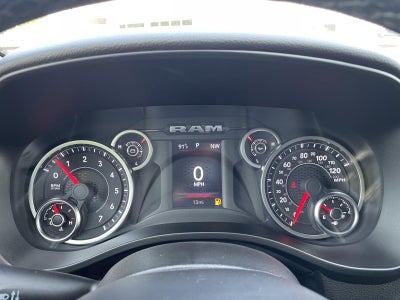 2025 RAM Ram 1500 RAM 1500 LONE STAR CREW CAB 4X4 5'7' BOX