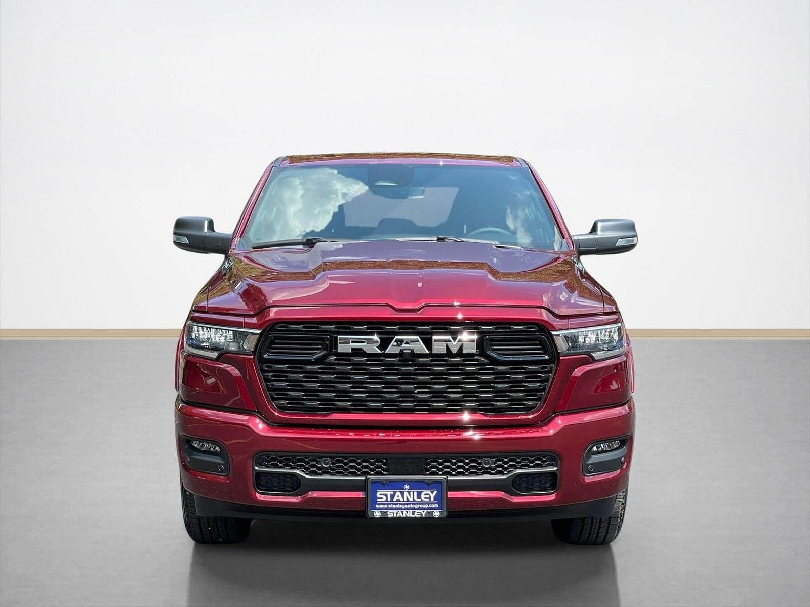 2026 RAM Ram 1500 RAM 1500 LONE STAR CREW CAB 4X4 5'7' BOX