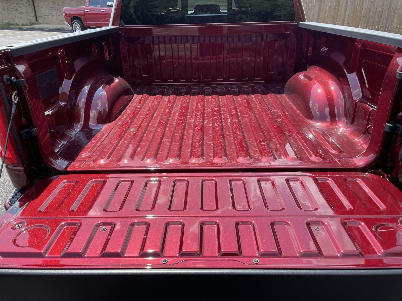 2026 RAM Ram 1500 RAM 1500 LONE STAR CREW CAB 4X4 5'7' BOX