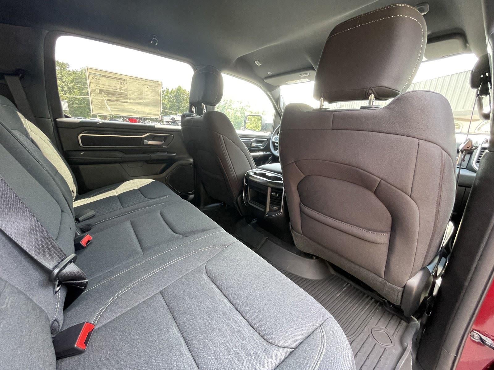 2026 RAM Ram 1500 RAM 1500 LONE STAR CREW CAB 4X4 5'7' BOX