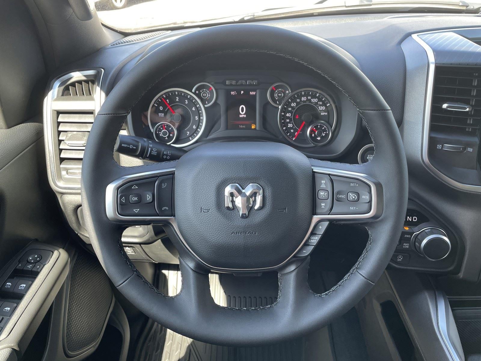 2026 RAM Ram 1500 RAM 1500 LONE STAR CREW CAB 4X4 5'7' BOX