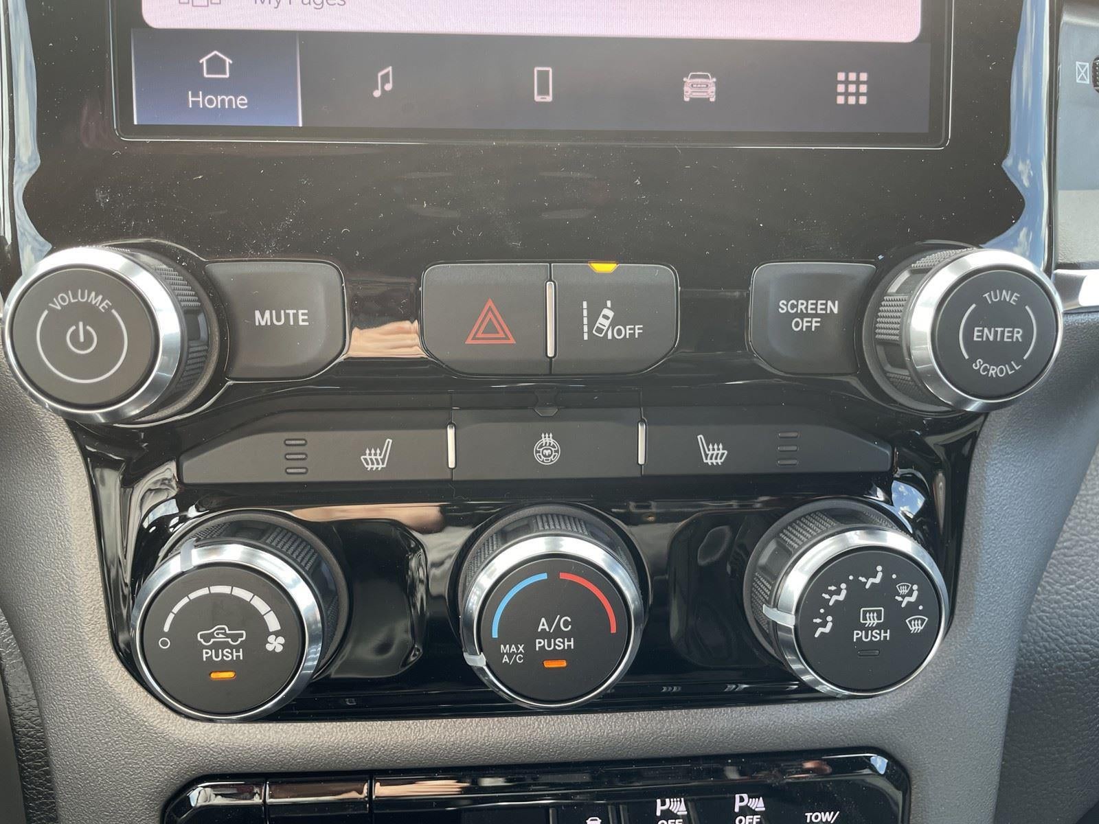 2026 RAM Ram 1500 RAM 1500 LONE STAR CREW CAB 4X4 5'7' BOX