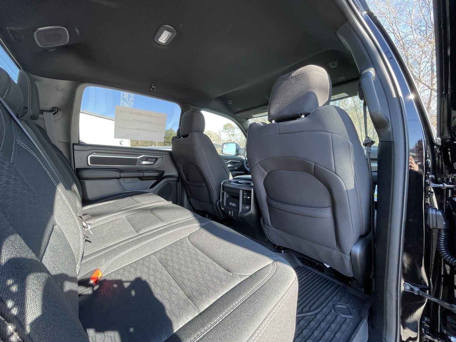 2026 RAM Ram 1500 RAM 1500 LONE STAR CREW CAB 4X4 5'7' BOX