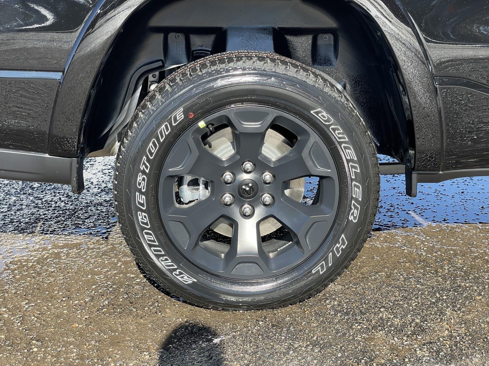 2026 RAM Ram 1500 RAM 1500 LONE STAR CREW CAB 4X4 5'7' BOX