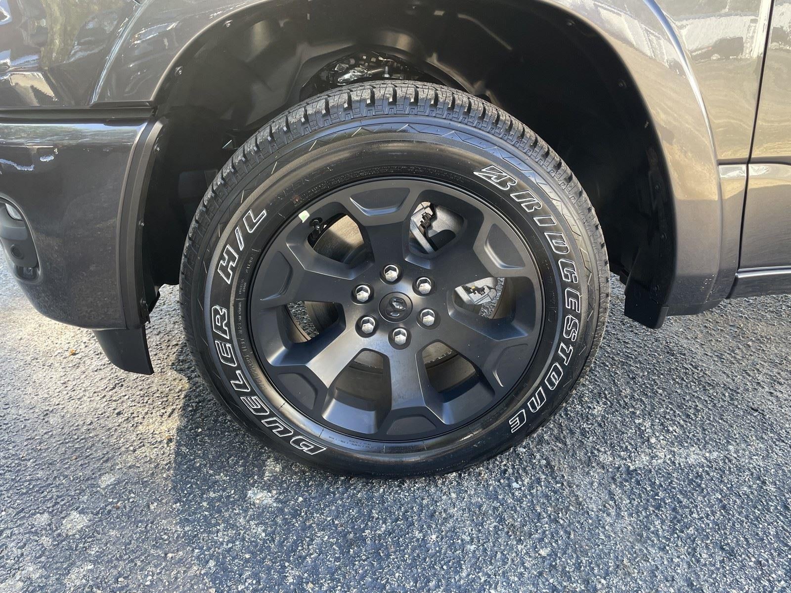 2026 RAM Ram 1500 RAM 1500 LONE STAR CREW CAB 4X4 5'7' BOX