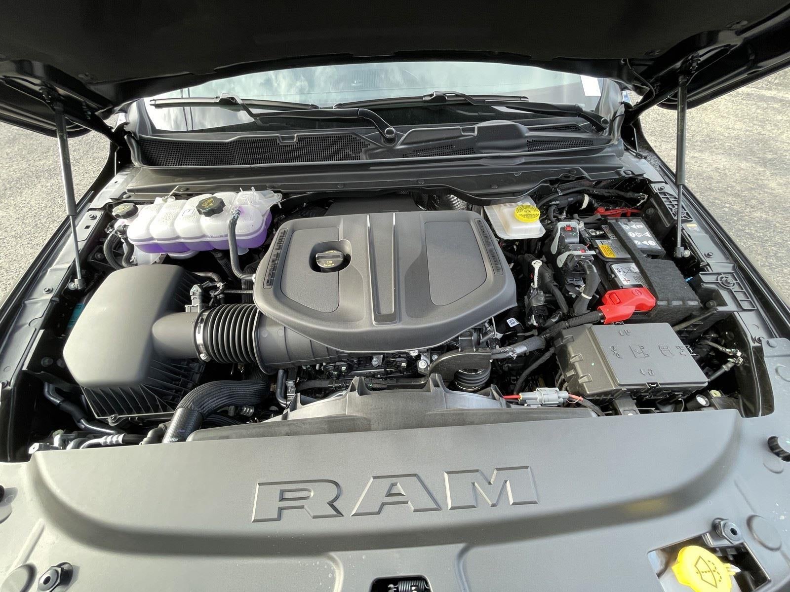 2026 RAM Ram 1500 RAM 1500 LONE STAR CREW CAB 4X4 5'7' BOX