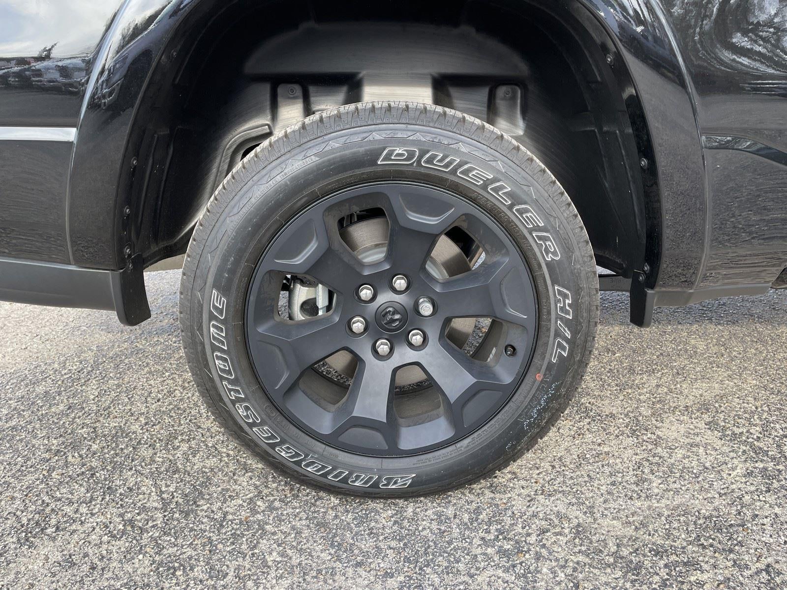 2026 RAM Ram 1500 RAM 1500 LONE STAR CREW CAB 4X4 5'7' BOX