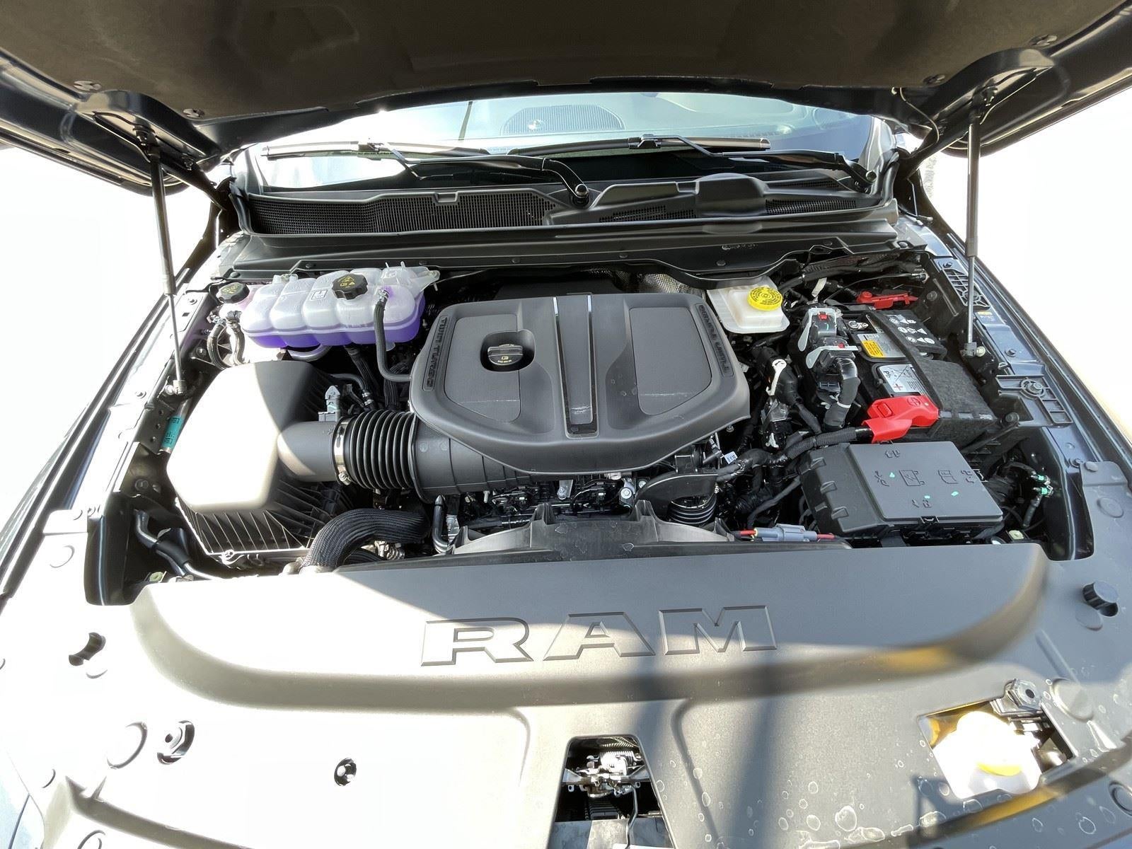 2026 RAM Ram 1500 RAM 1500 LONE STAR CREW CAB 4X4 5'7' BOX