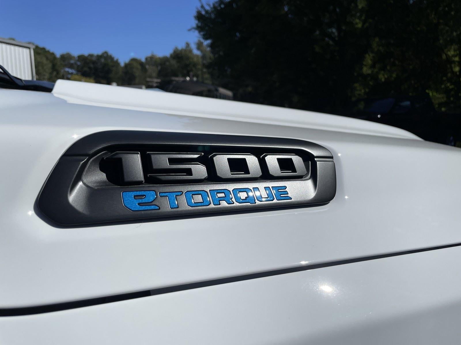 2026 RAM Ram 1500 RAM 1500 LONE STAR CREW CAB 4X4 5'7' BOX