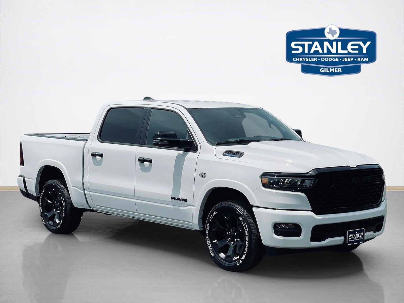 2026 RAM 1500 RAM 1500 LONE STAR CREW CAB 4X4 5'7' BOX