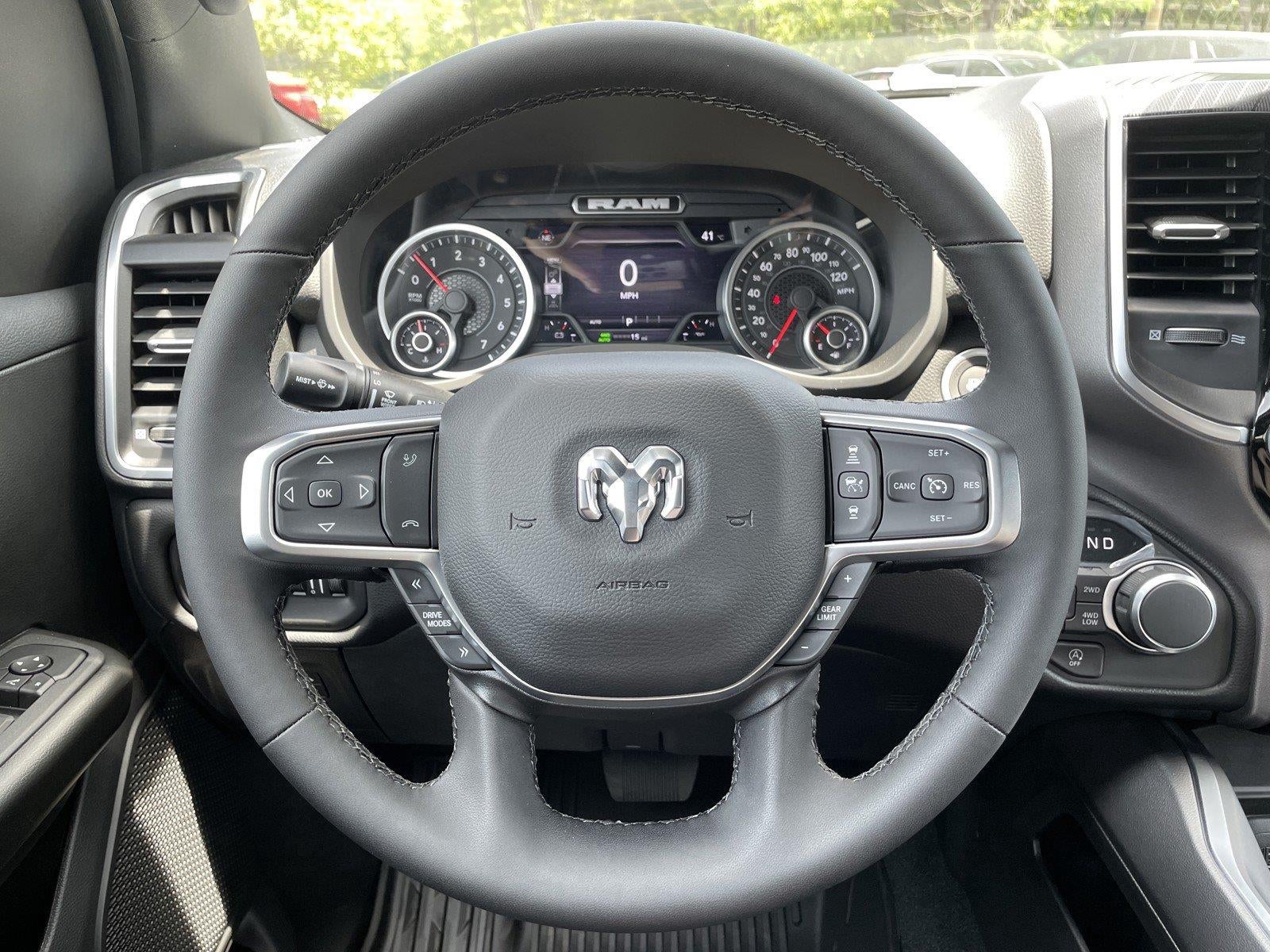 2026 RAM 1500 RAM 1500 LONE STAR CREW CAB 4X4 5'7' BOX