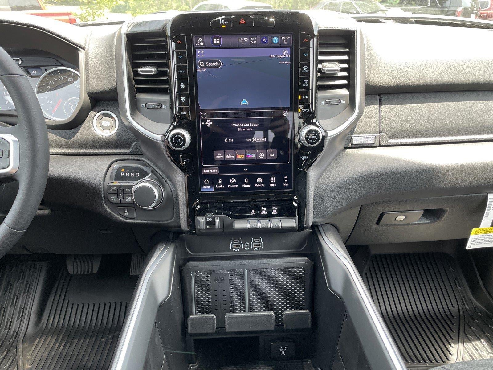 2026 RAM 1500 RAM 1500 LONE STAR CREW CAB 4X4 5'7' BOX