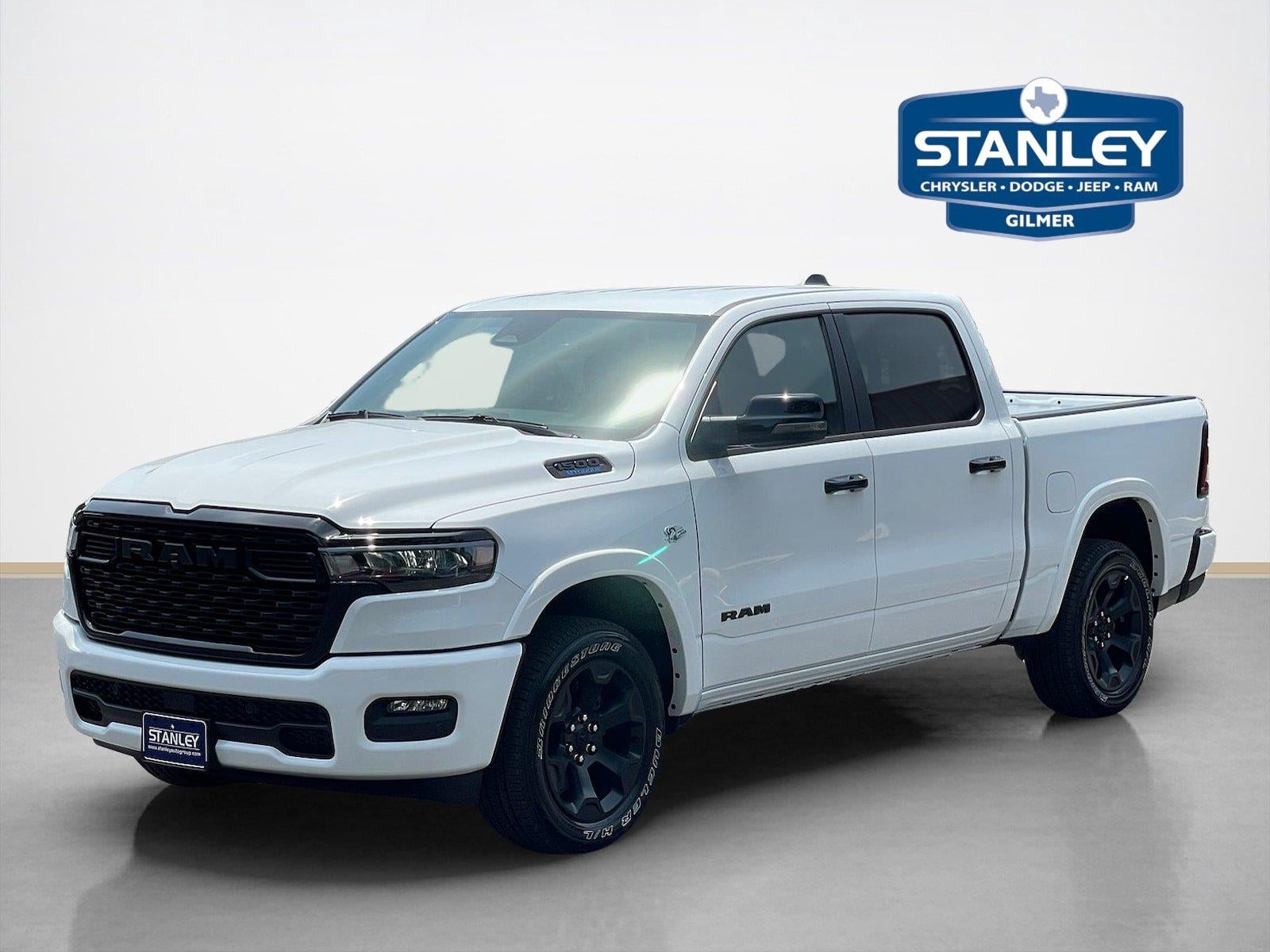 2026 RAM 1500 RAM 1500 LONE STAR CREW CAB 4X4 5'7' BOX