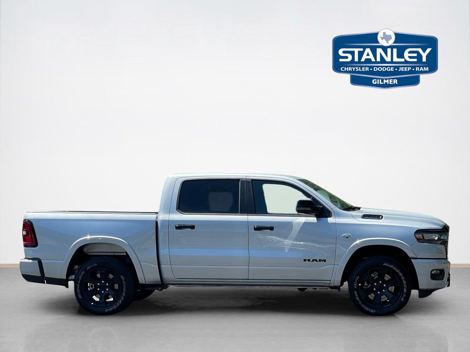 2026 RAM 1500 RAM 1500 LONE STAR CREW CAB 4X4 5'7' BOX