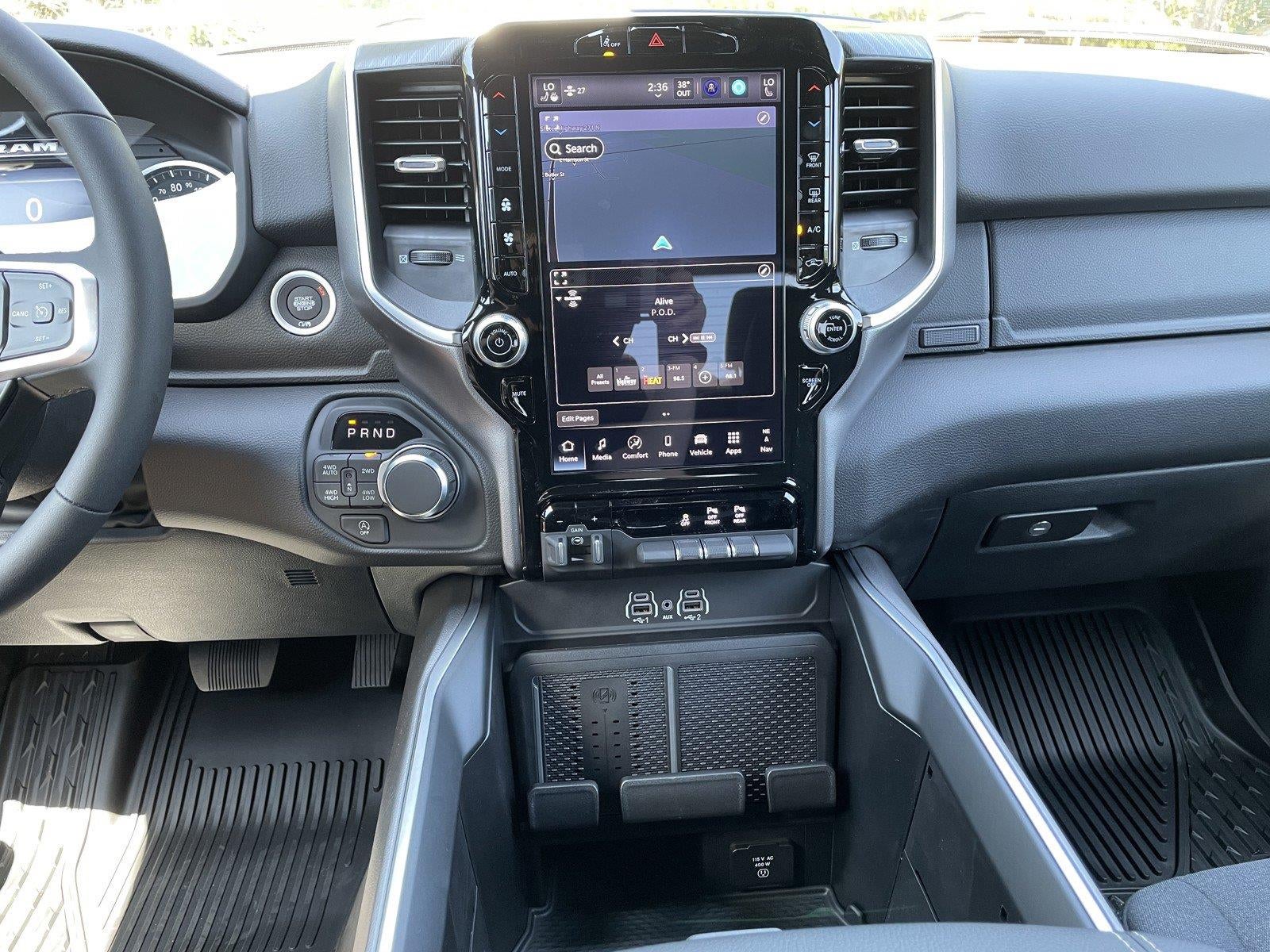 2026 RAM 1500 RAM 1500 LONE STAR CREW CAB 4X4 5'7' BOX