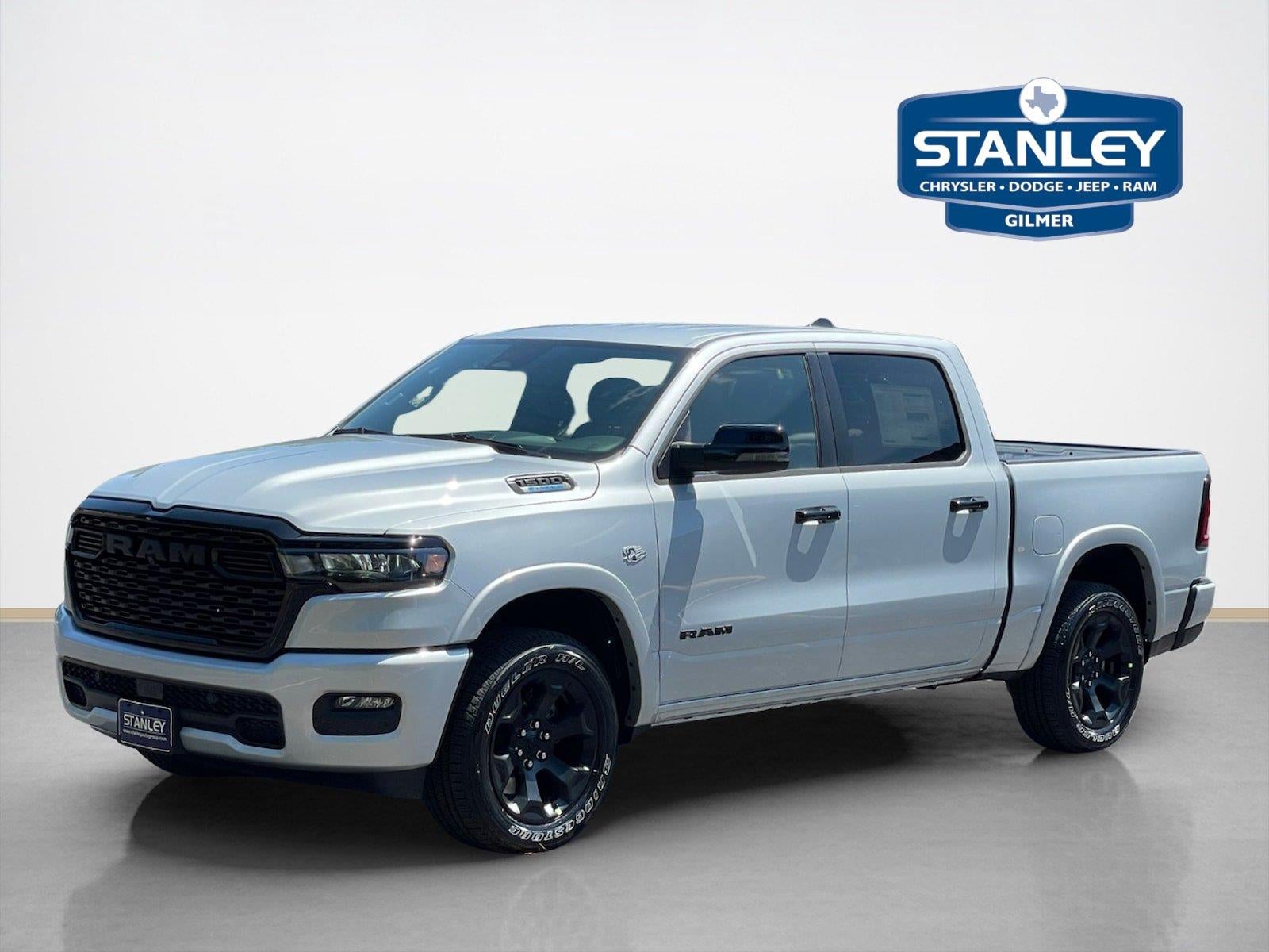 2026 RAM 1500 RAM 1500 LONE STAR CREW CAB 4X4 5'7' BOX