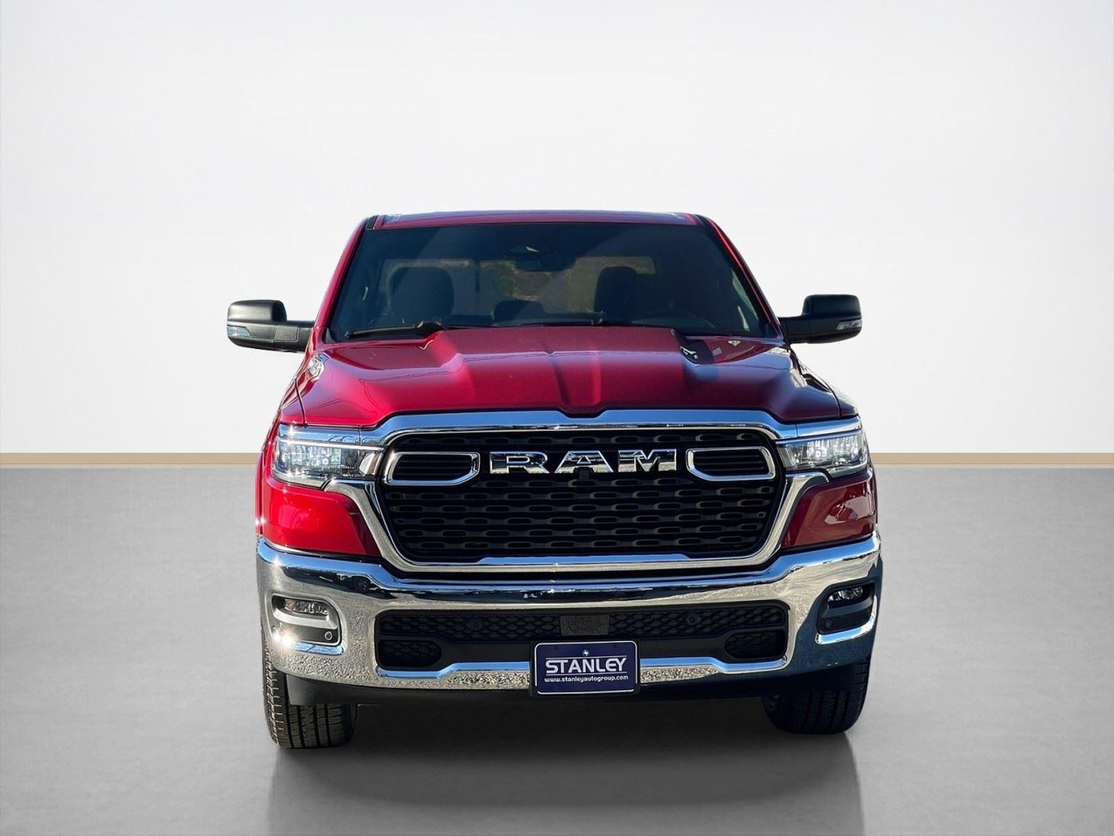 2026 RAM Ram 1500 RAM 1500 LONE STAR CREW CAB 4X4 5'7' BOX