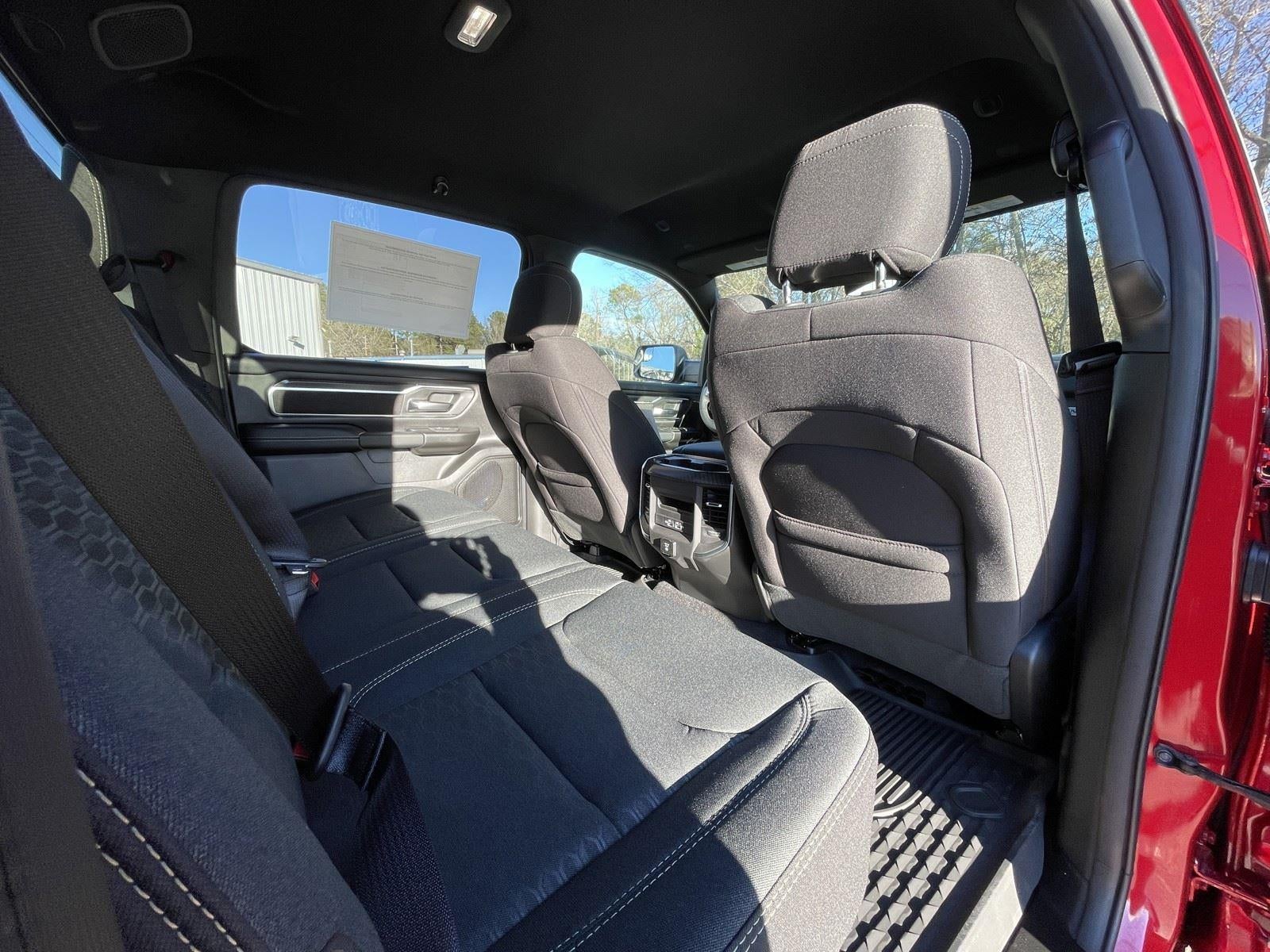 2026 RAM Ram 1500 RAM 1500 LONE STAR CREW CAB 4X4 5'7' BOX