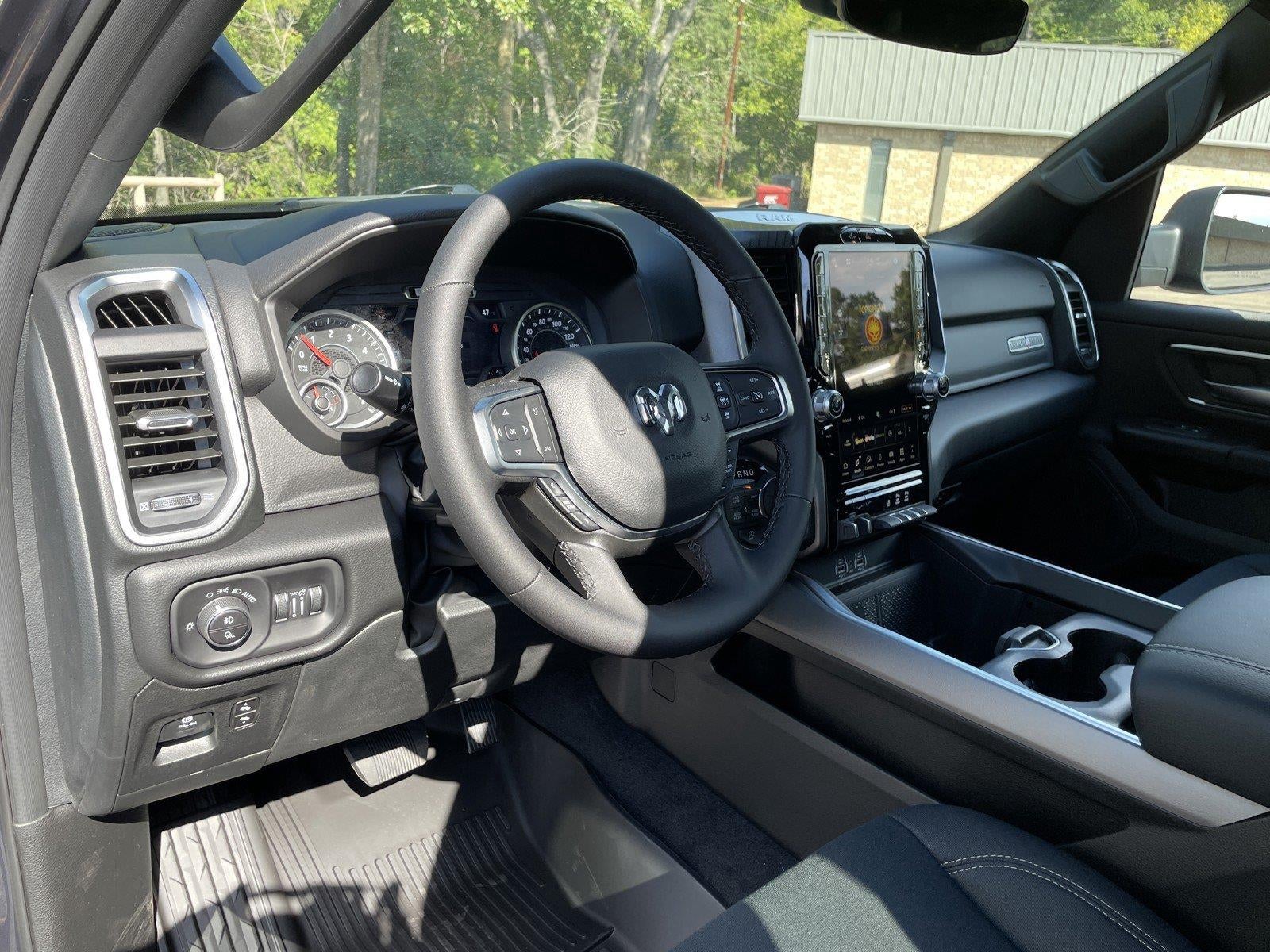 2026 RAM Ram 1500 RAM 1500 LONE STAR CREW CAB 4X4 5'7' BOX