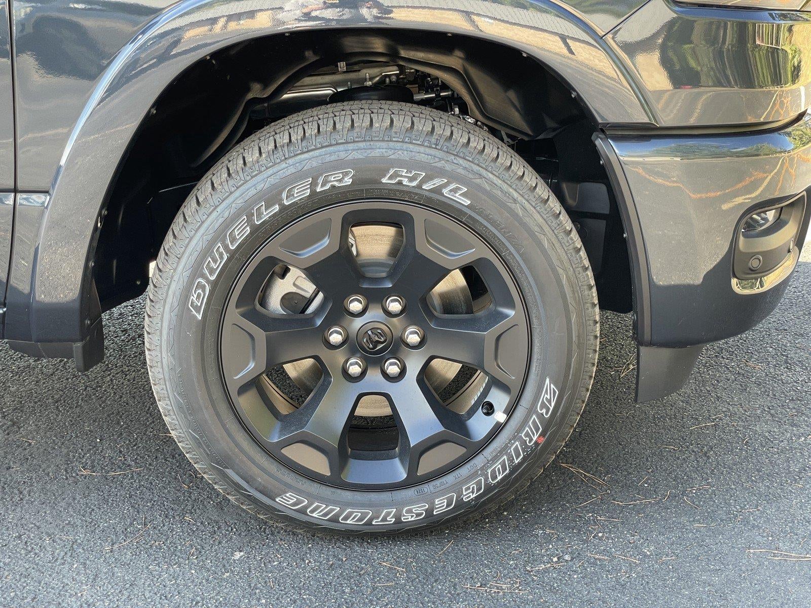 2026 RAM Ram 1500 RAM 1500 LONE STAR CREW CAB 4X4 5'7' BOX