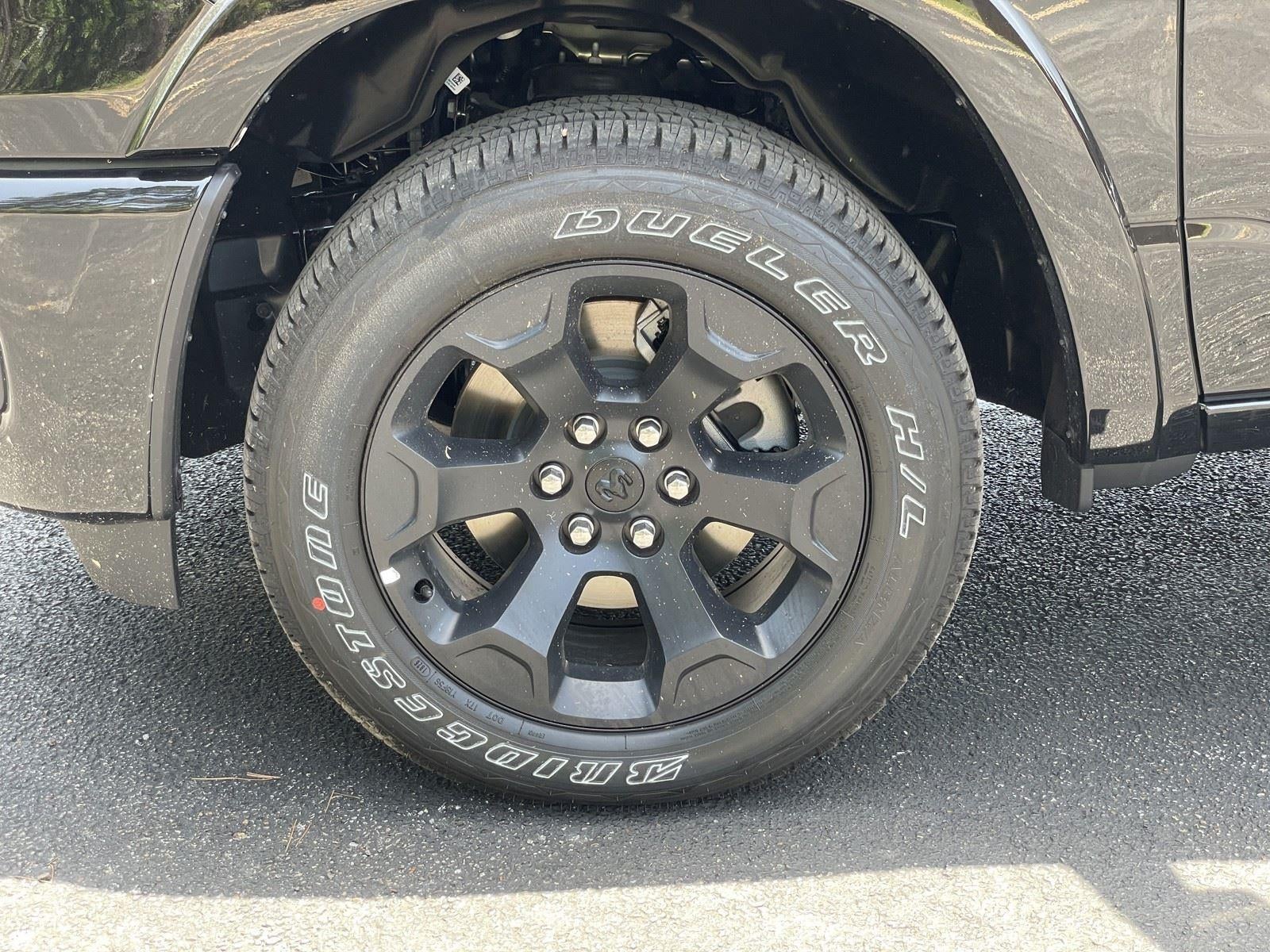 2026 RAM 1500 RAM 1500 LONE STAR CREW CAB 4X4 5'7' BOX