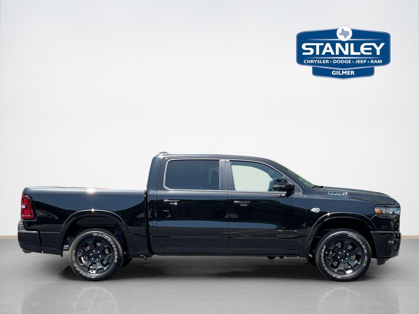 2026 RAM 1500 RAM 1500 LONE STAR CREW CAB 4X4 5'7' BOX