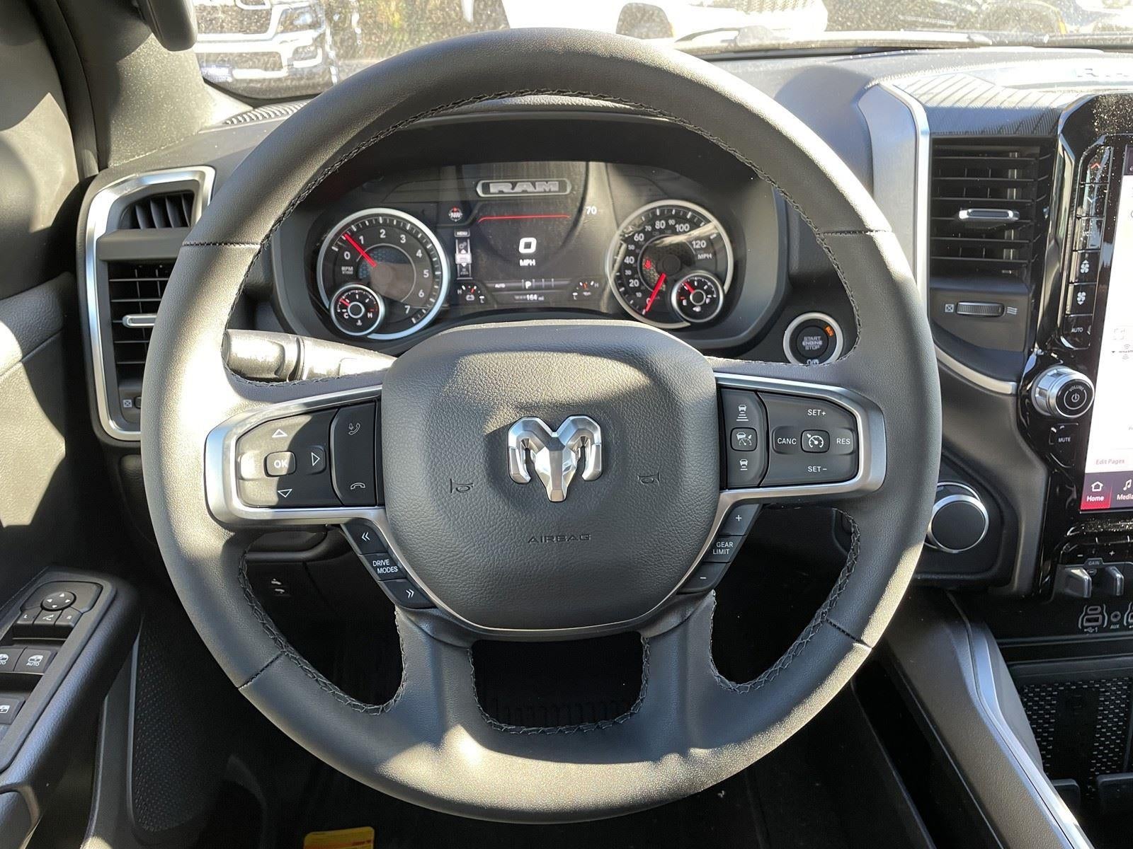 2026 RAM Ram 1500 RAM 1500 LONE STAR CREW CAB 4X4 5'7' BOX