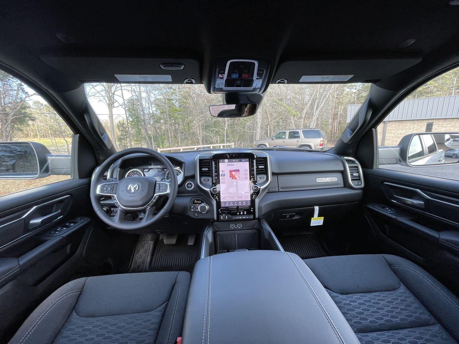 2026 RAM Ram 1500 RAM 1500 LONE STAR CREW CAB 4X4 5'7' BOX