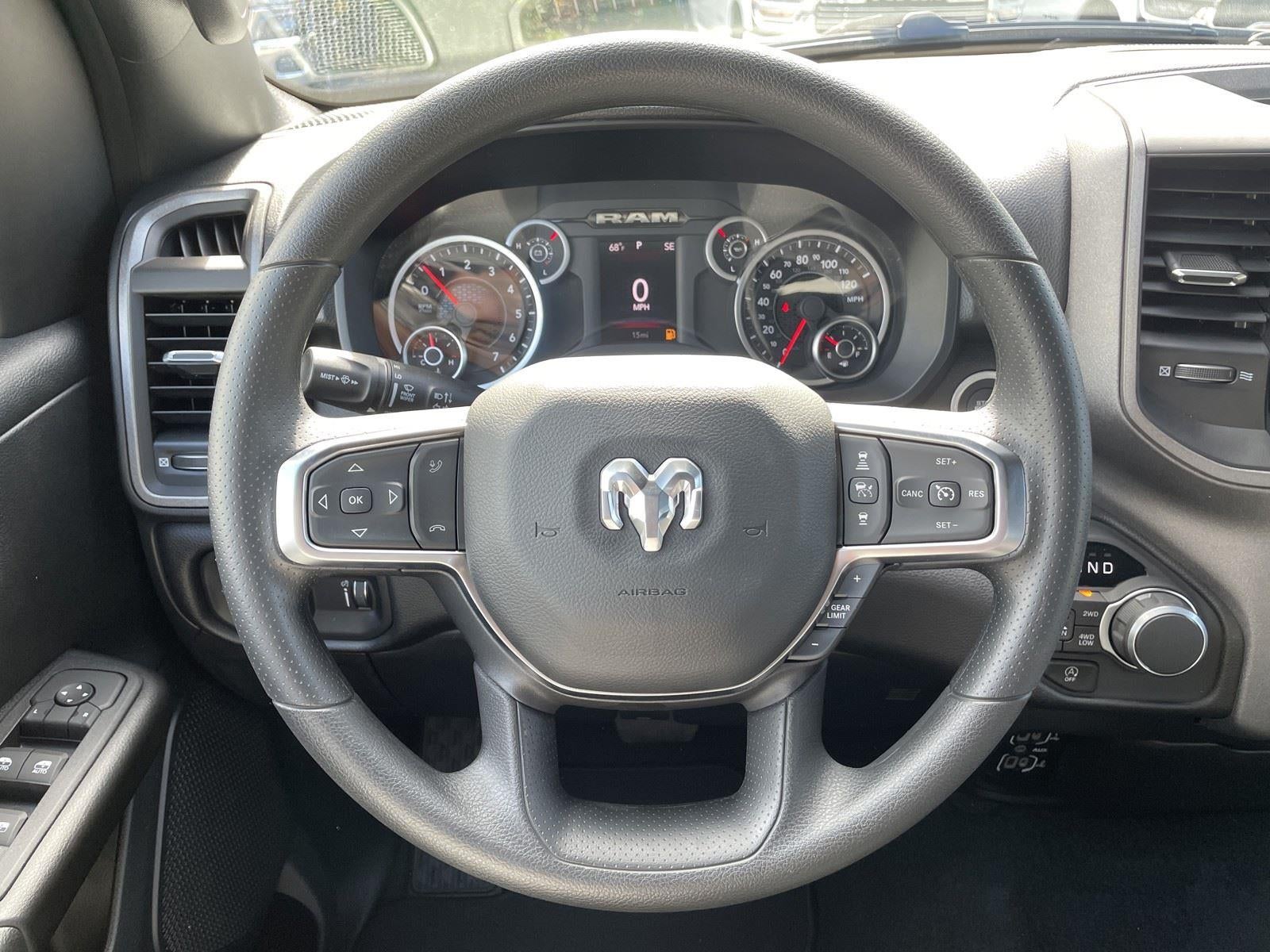 2026 RAM Ram 1500 RAM 1500 TRADESMAN CREW CAB 4X4 5'7' BOX